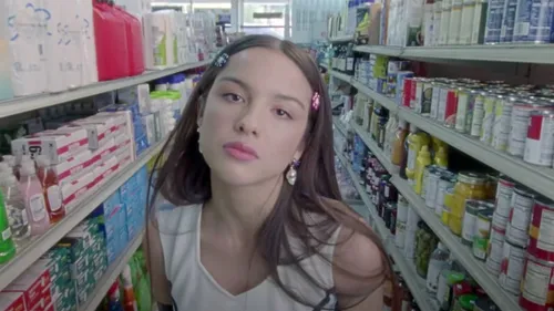 Olivia Rodrigo annonce son nouvel album « You Seem Pretty Sad For a...